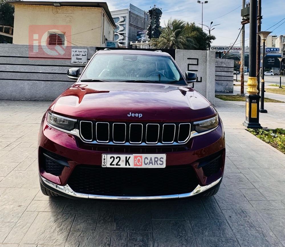 جیپ گراند شیرۆکی